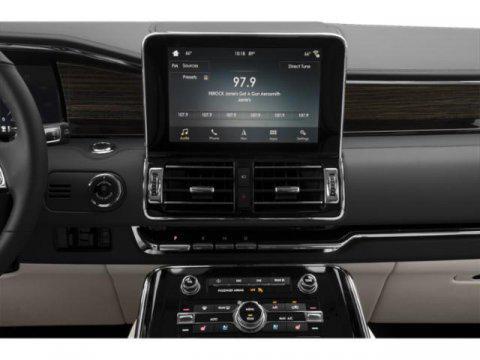used 2019 Lincoln Navigator car, priced at $40,000