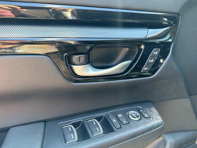 used 2023 Honda CR-V car, priced at $34,999