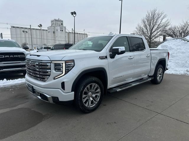 new 2025 GMC Sierra 1500 car, priced at $69,124