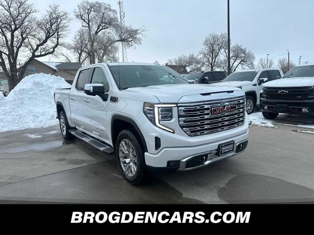 new 2025 GMC Sierra 1500 car, priced at $70,124