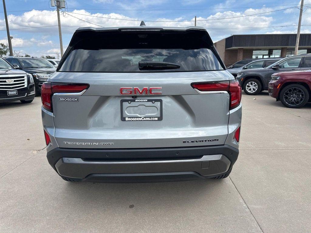 new 2026 GMC Terrain car, priced at $34,314