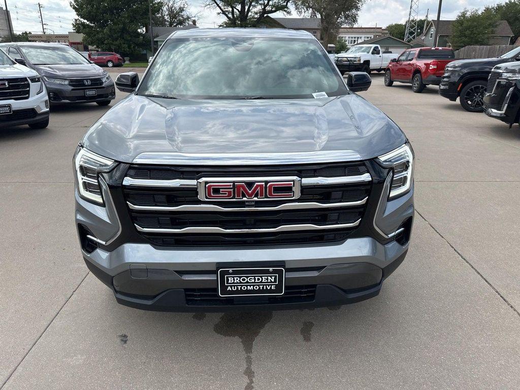 new 2026 GMC Terrain car, priced at $34,314