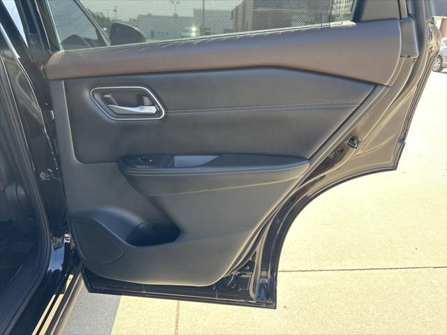used 2021 Nissan Rogue car, priced at $24,046