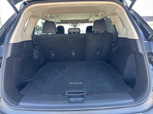 used 2021 Nissan Rogue car, priced at $24,046