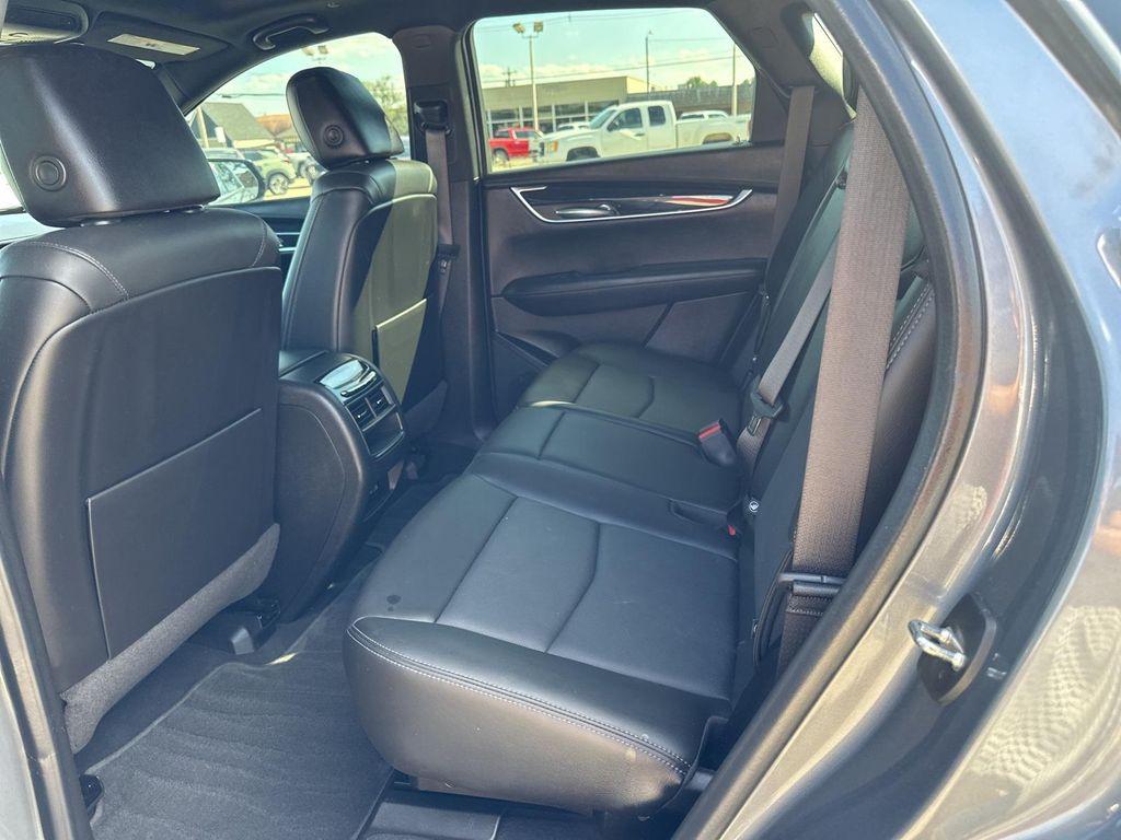 used 2022 Cadillac XT5 car, priced at $32,995