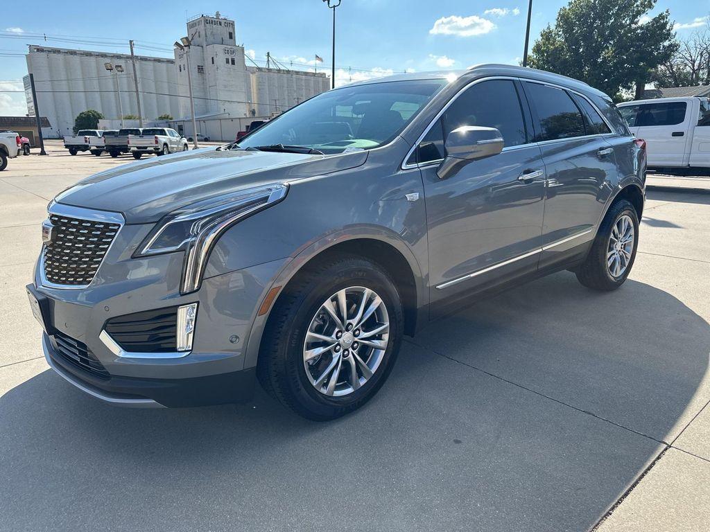 used 2022 Cadillac XT5 car, priced at $32,995