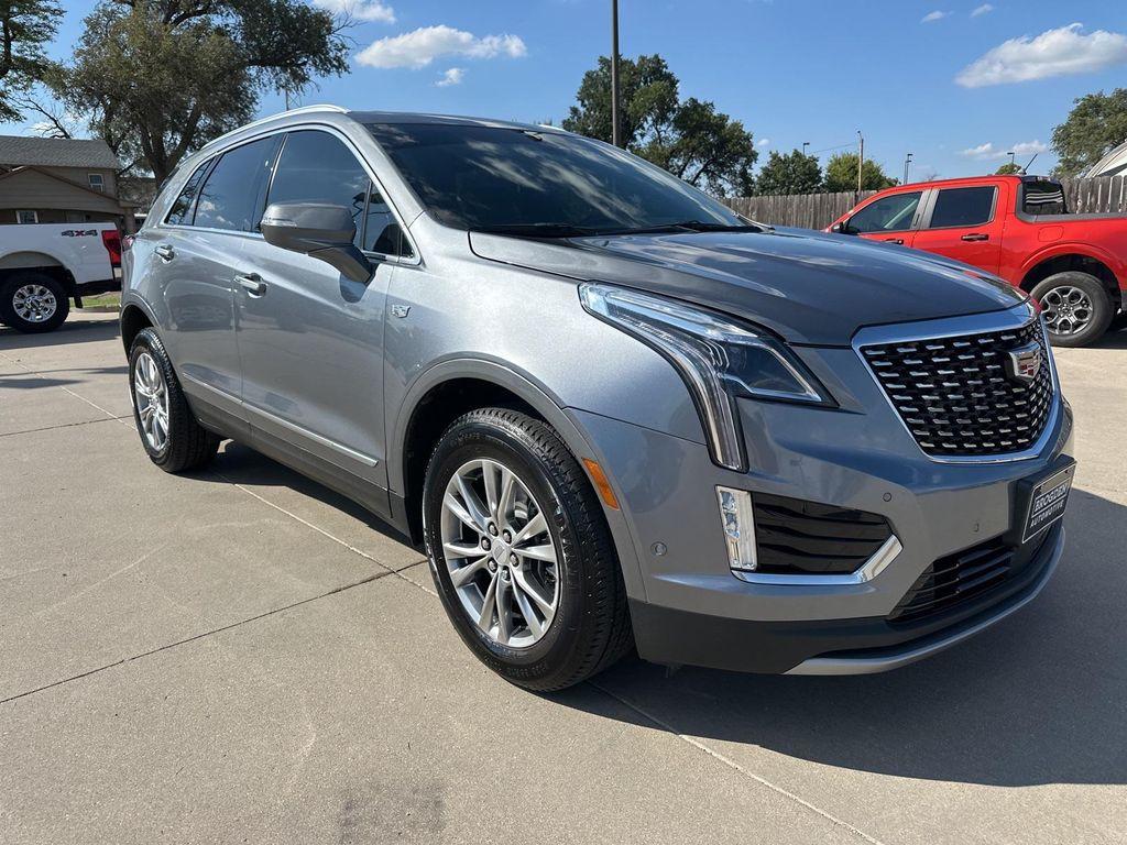 used 2022 Cadillac XT5 car, priced at $32,995