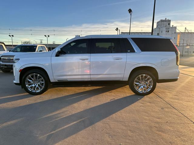 used 2021 Cadillac Escalade ESV car, priced at $70,989