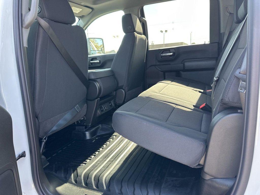 new 2026 GMC Sierra 2500 car, priced at $56,318