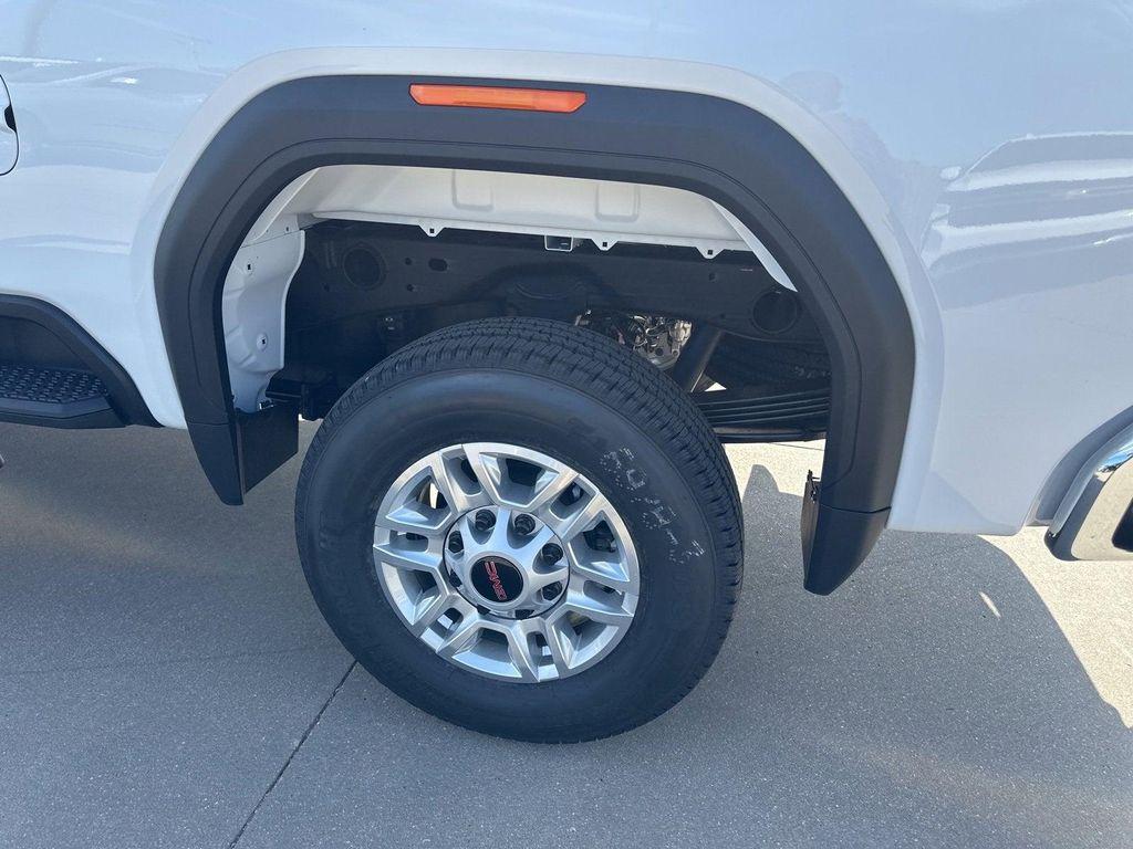 new 2026 GMC Sierra 2500 car, priced at $56,318