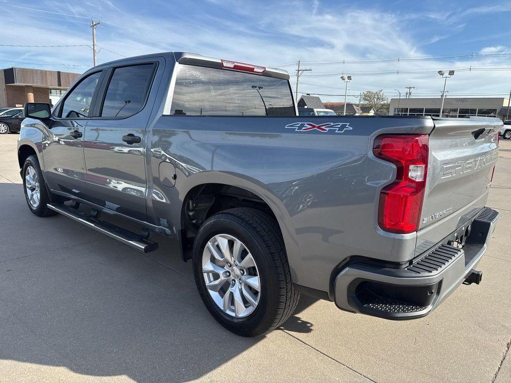 used 2022 Chevrolet Silverado 1500 car, priced at $32,995