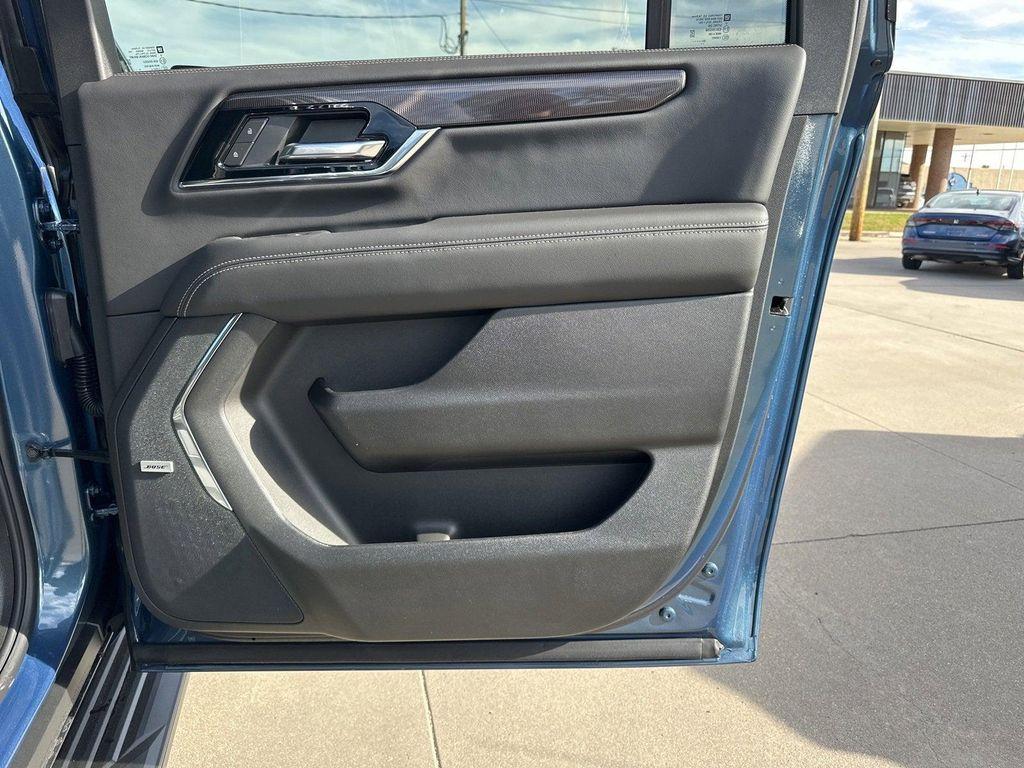 new 2026 GMC Yukon XL car, priced at $92,075