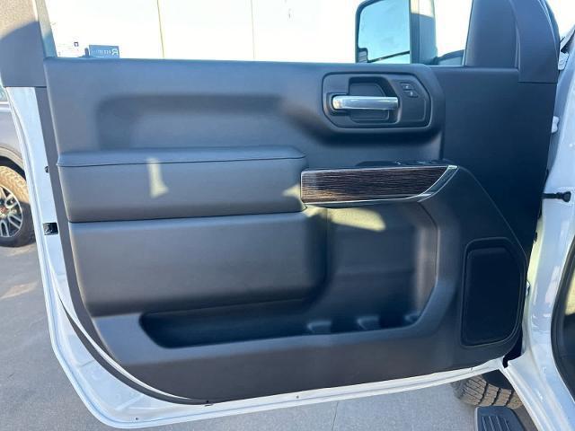 new 2025 GMC Sierra 3500 car, priced at $69,615