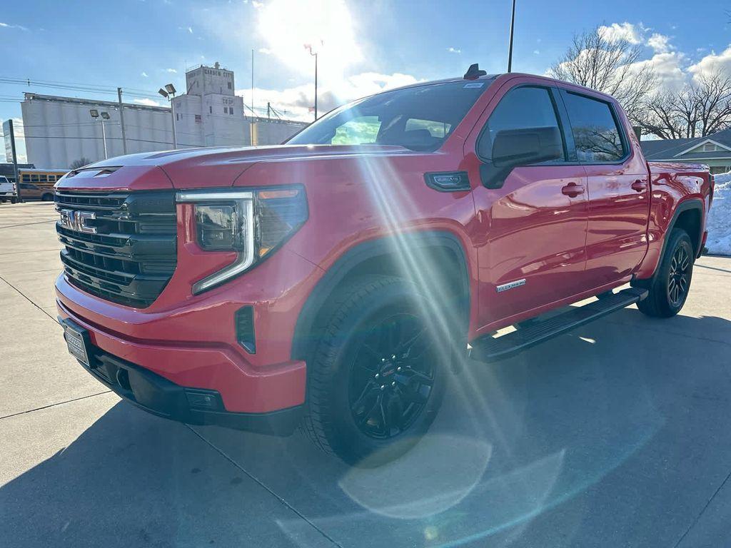 new 2025 GMC Sierra 1500 car, priced at $54,211