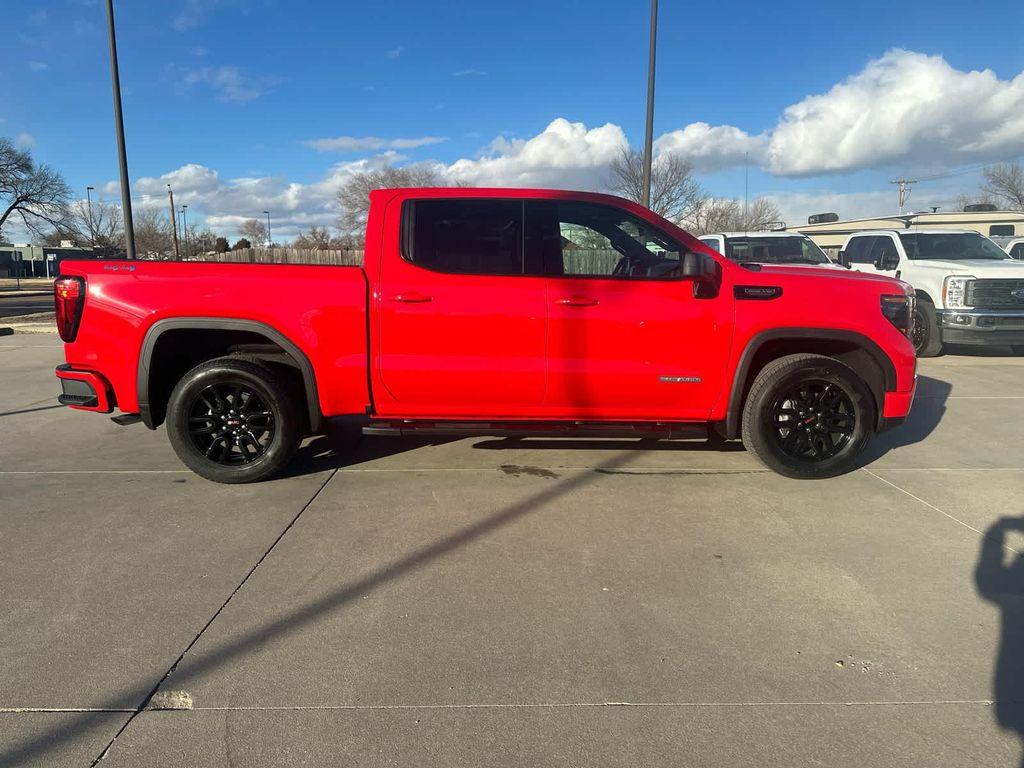 new 2025 GMC Sierra 1500 car, priced at $54,211