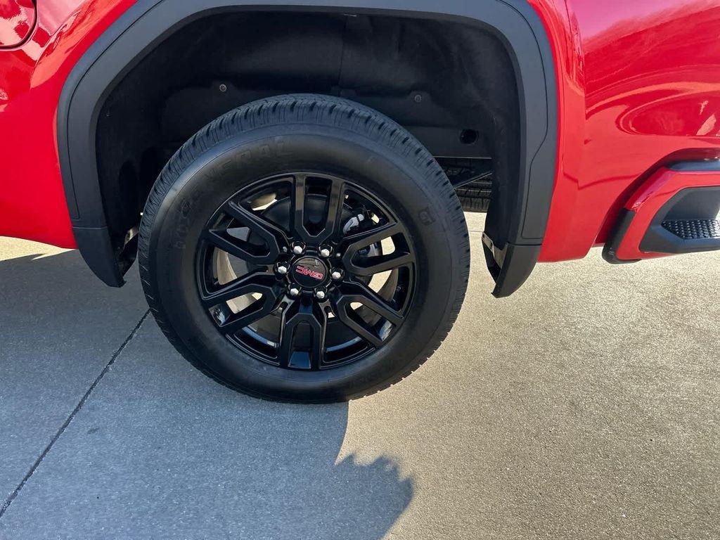 new 2025 GMC Sierra 1500 car, priced at $54,211