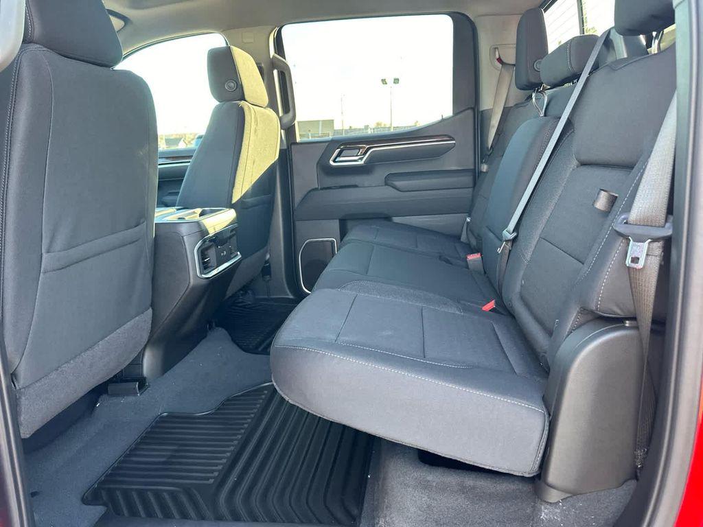 new 2025 GMC Sierra 1500 car, priced at $54,211