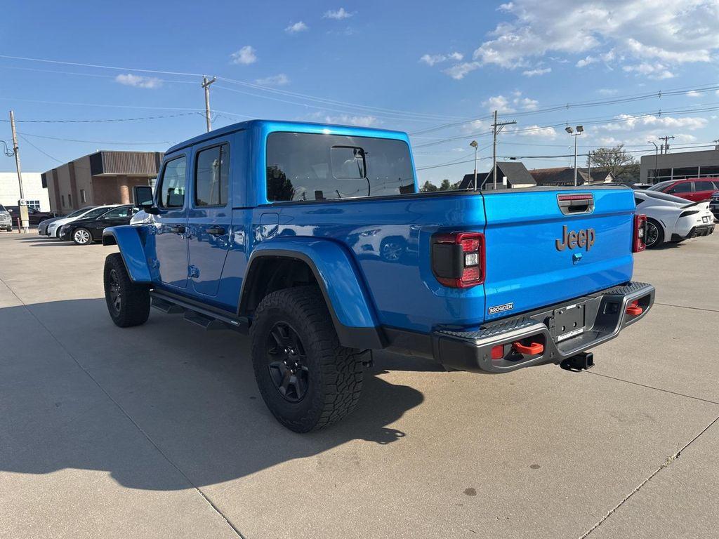 used 2021 Jeep Gladiator car, priced at $40,995