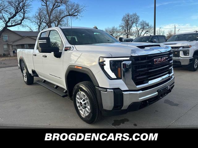 new 2025 GMC Sierra 2500 car, priced at $63,724