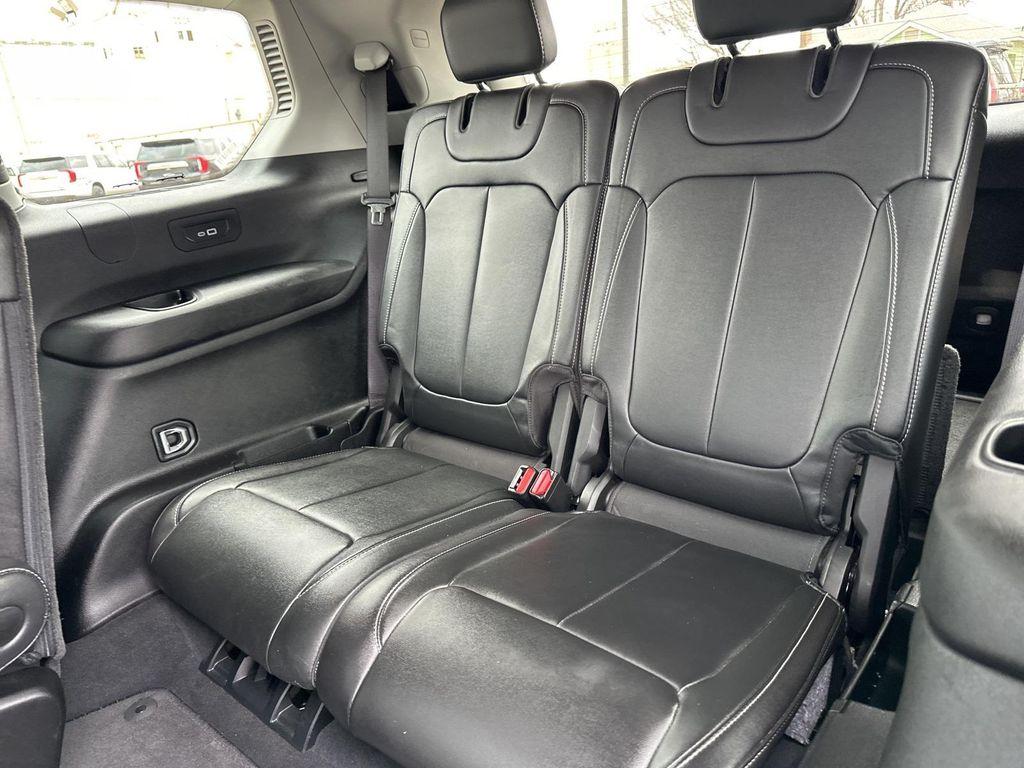used 2023 Jeep Grand Cherokee L car, priced at $31,995
