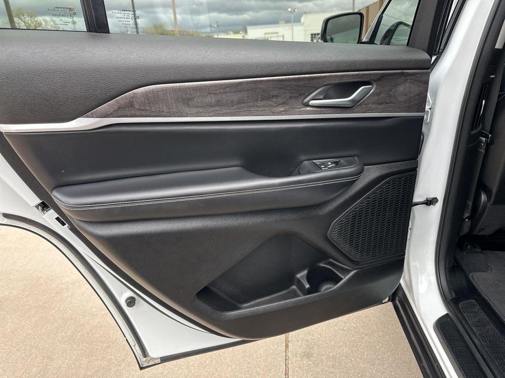used 2023 Jeep Grand Cherokee L car, priced at $31,995