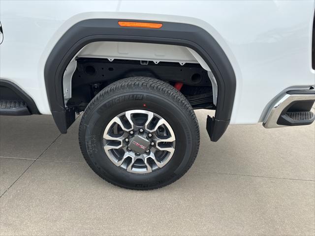 new 2025 GMC Sierra 2500 car, priced at $74,400