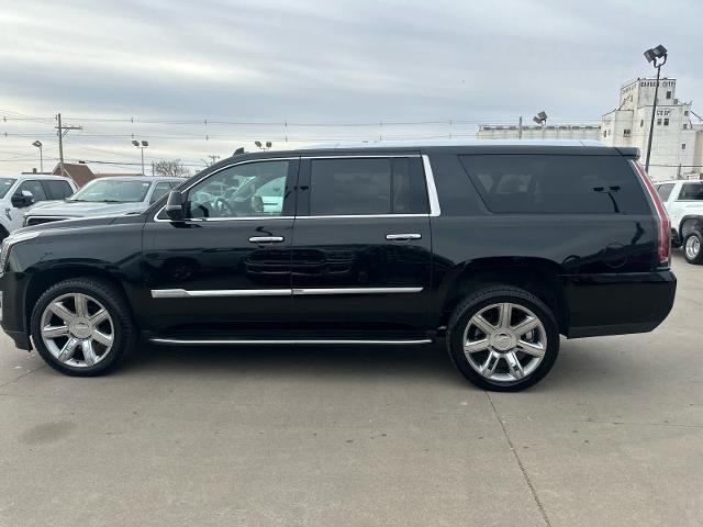 used 2020 Cadillac Escalade ESV car, priced at $47,495