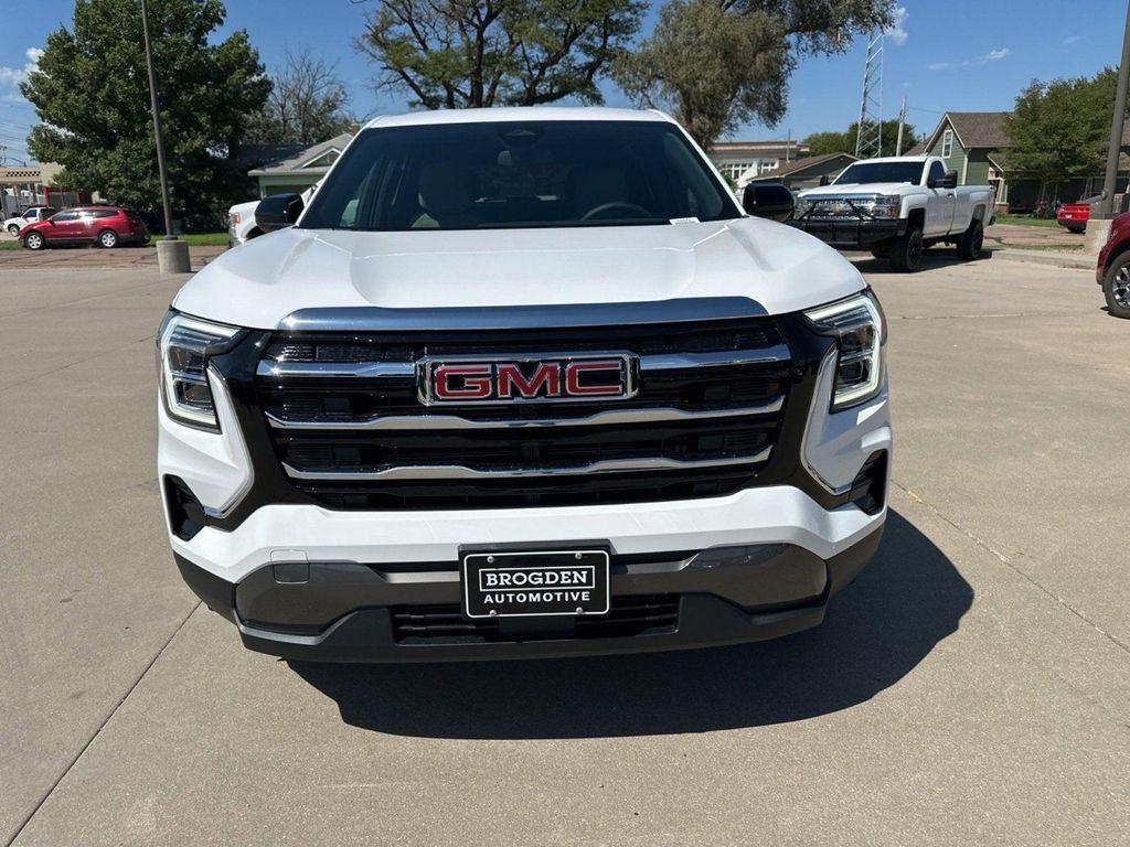 new 2026 GMC Terrain car, priced at $31,894