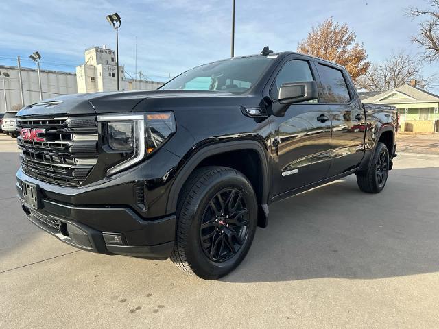 new 2025 GMC Sierra 1500 car, priced at $49,485