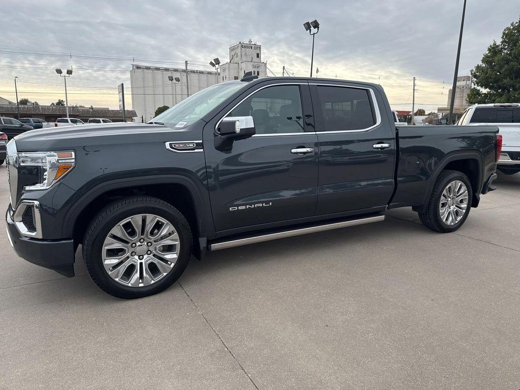 used 2022 GMC Sierra 1500 car, priced at $44,236