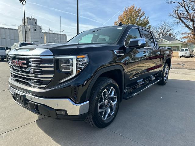 new 2025 GMC Sierra 1500 car, priced at $64,367