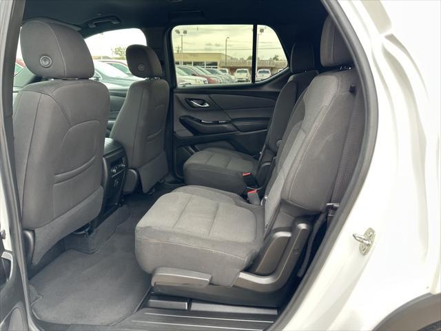 used 2023 Chevrolet Traverse car, priced at $31,895