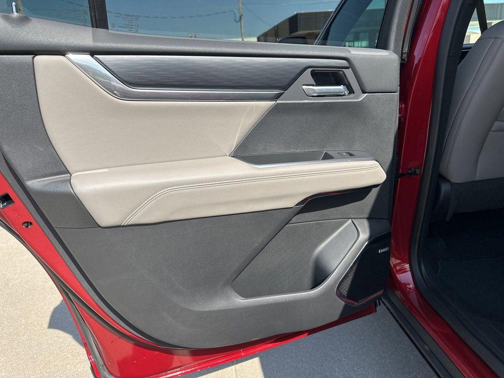 new 2025 GMC Acadia car, priced at $48,010