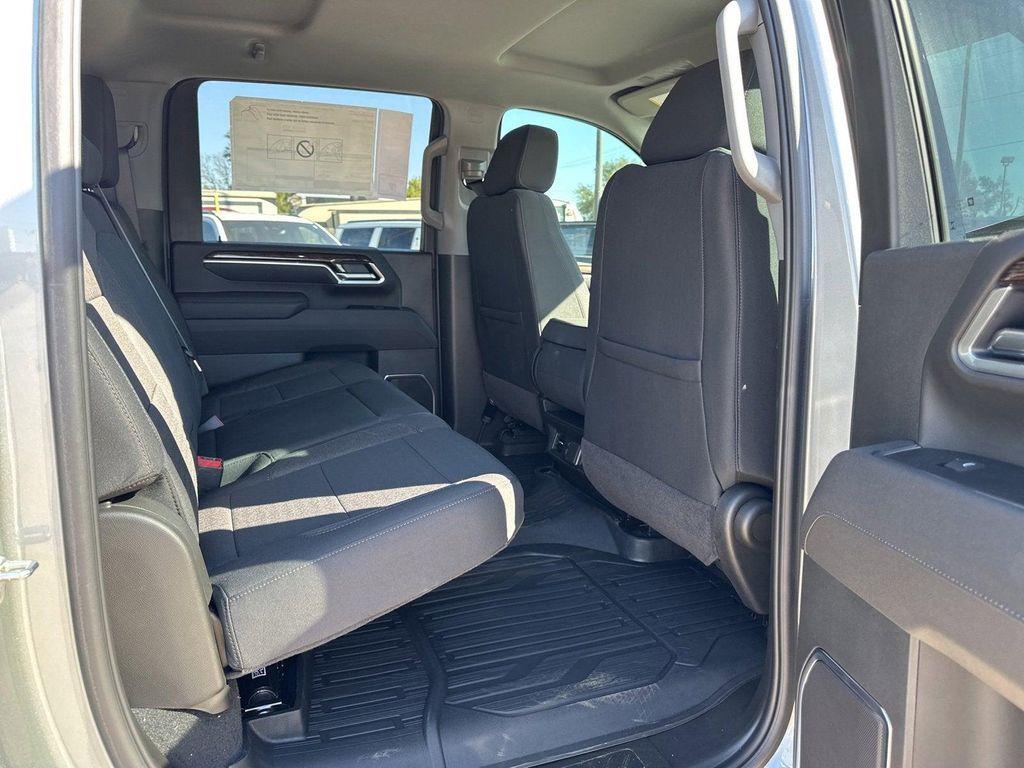 new 2025 GMC Sierra 2500 car, priced at $69,280