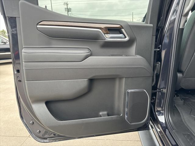 new 2025 GMC Sierra 1500 car, priced at $58,270