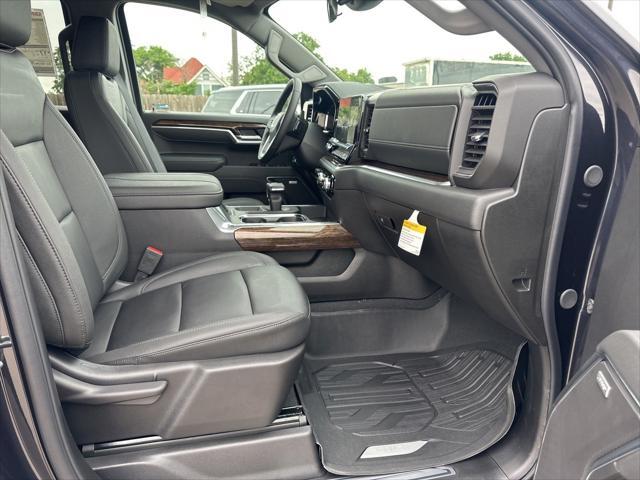 new 2025 GMC Sierra 1500 car, priced at $58,270