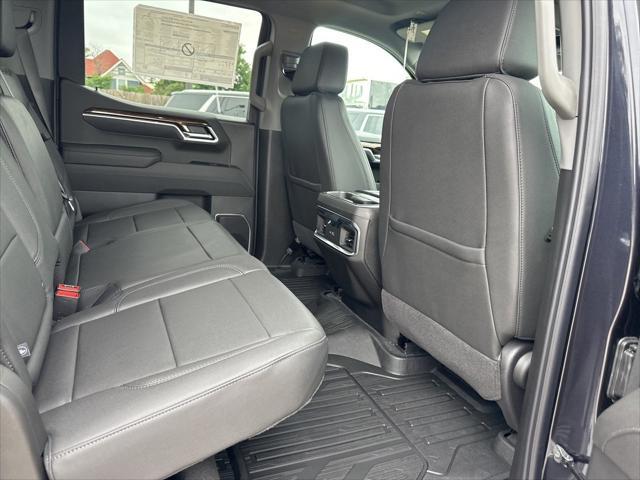 new 2025 GMC Sierra 1500 car, priced at $58,270