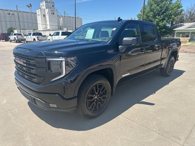 new 2024 GMC Sierra 1500 car, priced at $54,655