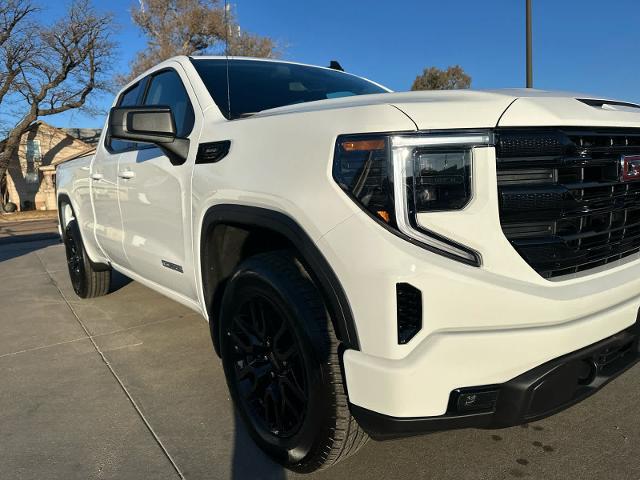 new 2025 GMC Sierra 1500 car, priced at $50,645