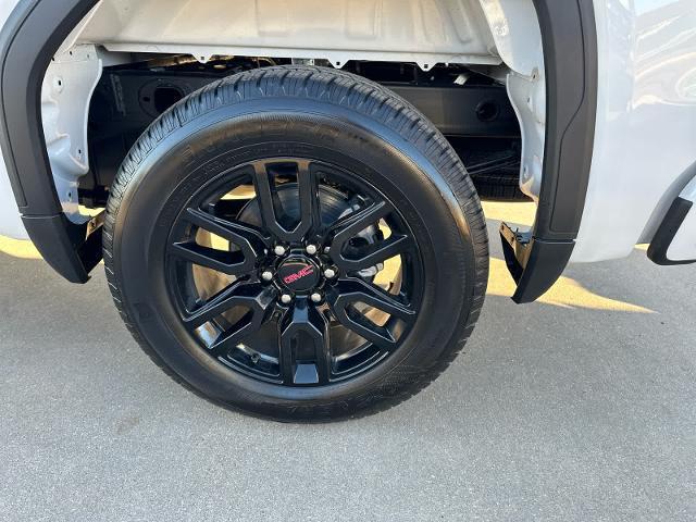 new 2025 GMC Sierra 1500 car, priced at $50,645