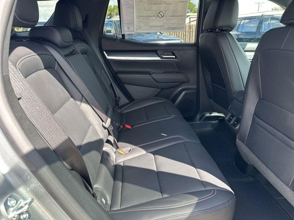new 2026 GMC Sierra 2500 car, priced at $84,274
