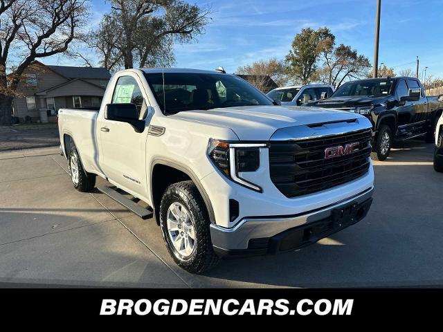 new 2025 GMC Sierra 1500 car, priced at $41,796