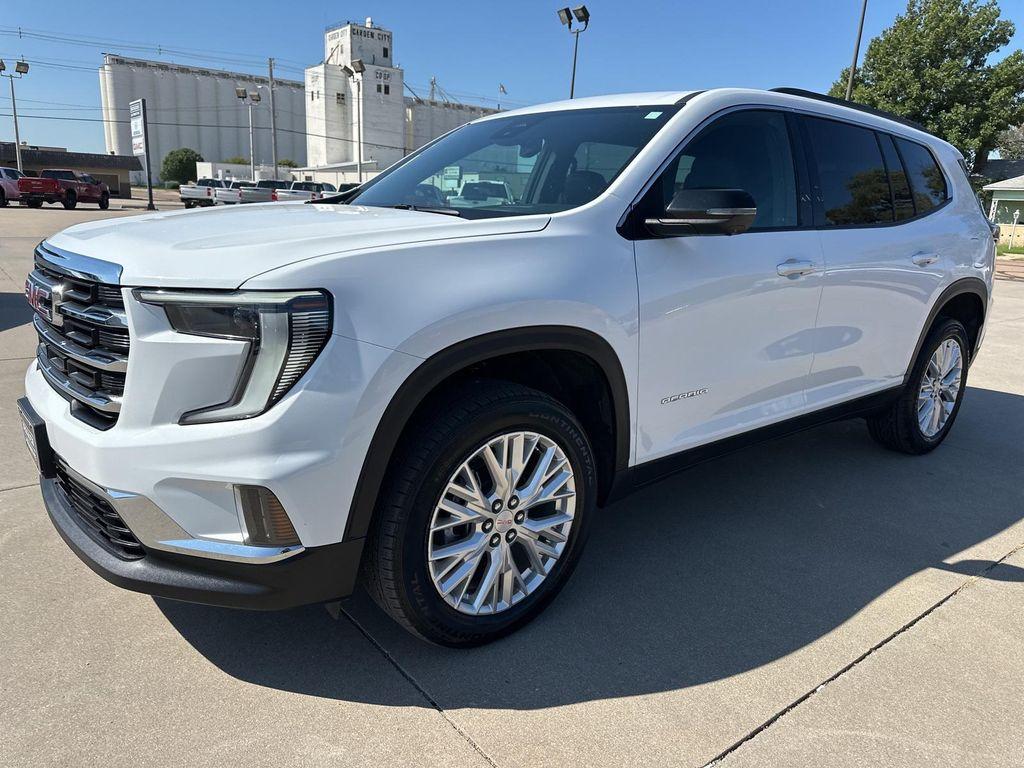 used 2024 GMC Acadia car, priced at $39,995