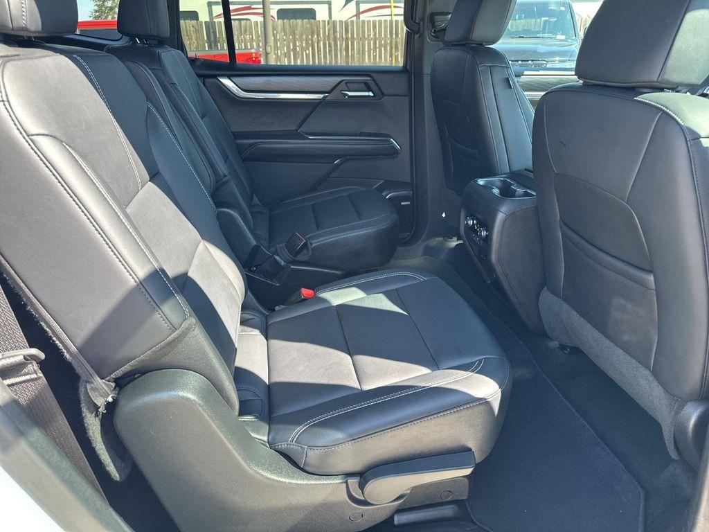 used 2024 GMC Acadia car, priced at $39,995