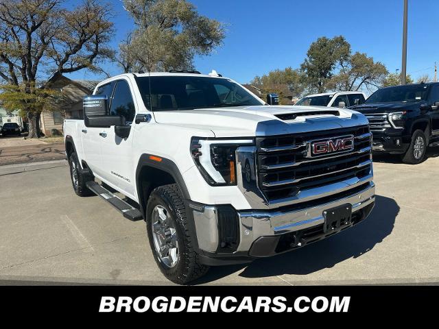 new 2025 GMC Sierra 2500 car, priced at $70,026