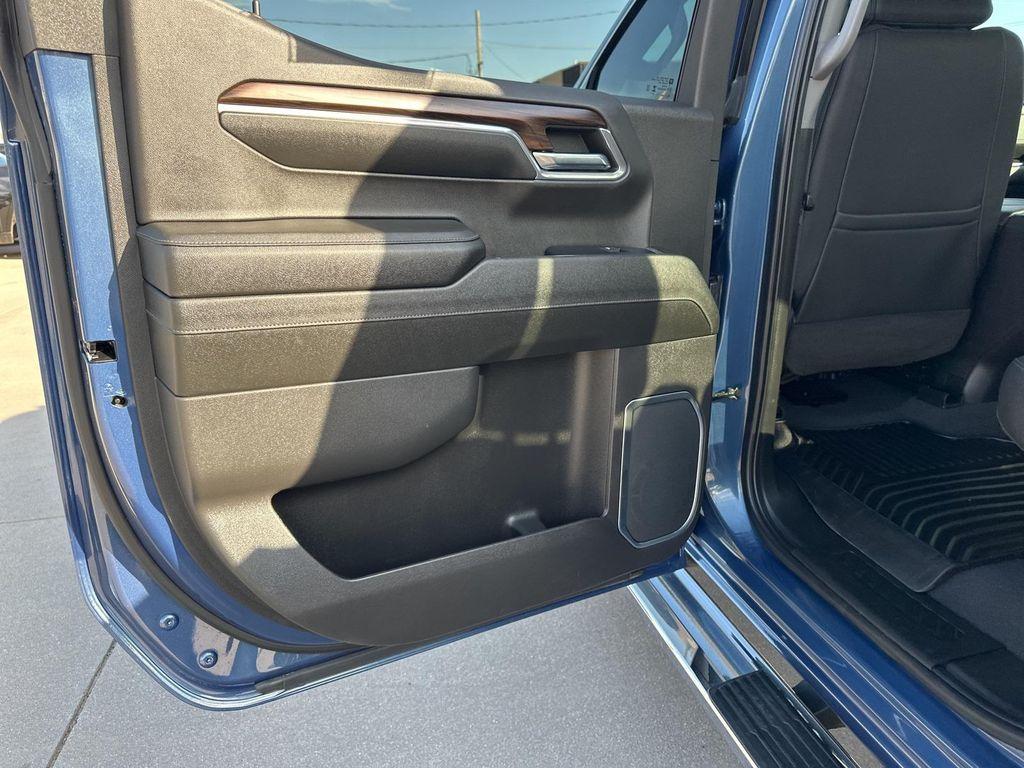 used 2024 GMC Sierra 1500 car, priced at $47,500