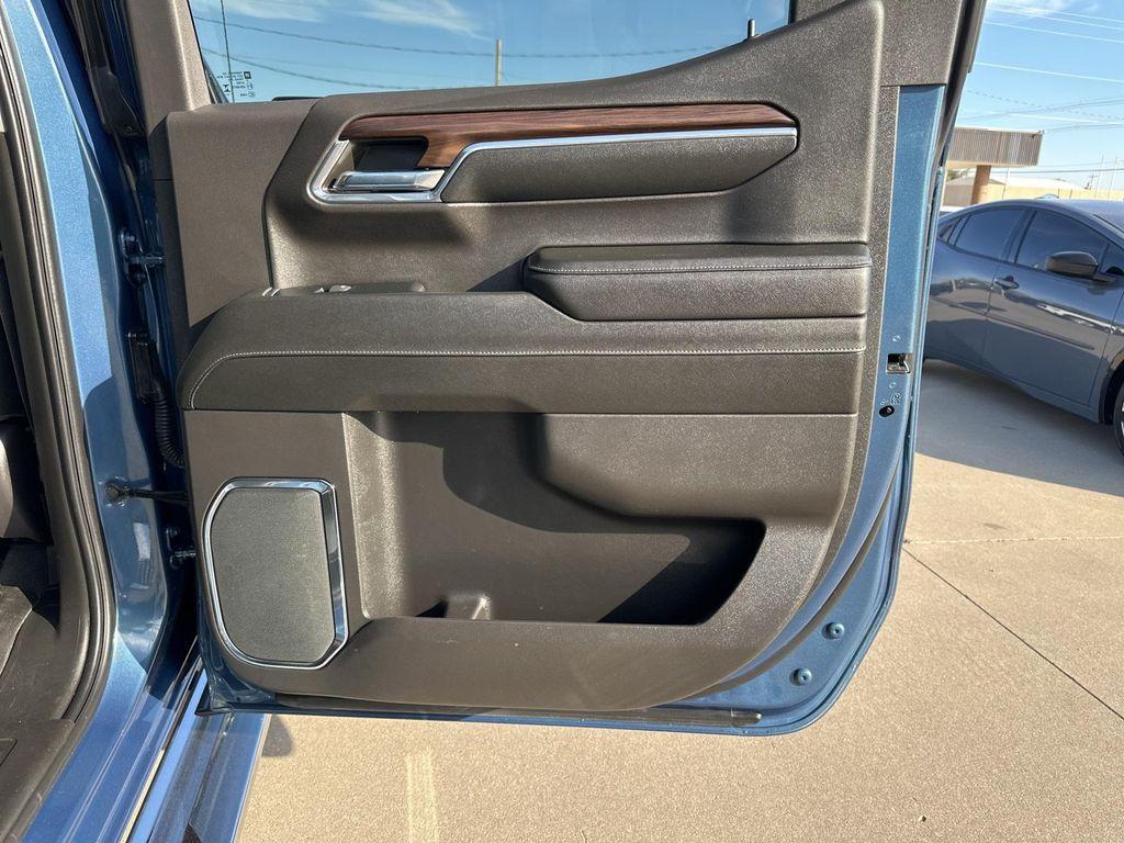 used 2024 GMC Sierra 1500 car, priced at $47,500