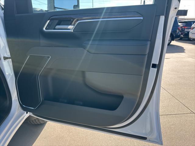 new 2025 GMC Sierra 2500 car, priced at $71,455