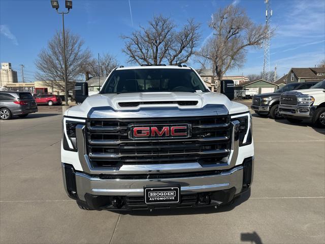 new 2025 GMC Sierra 2500 car, priced at $71,455