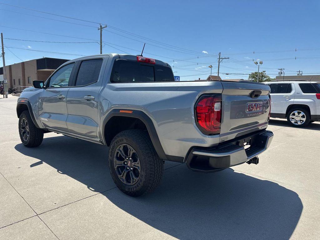new 2024 GMC Canyon car, priced at $35,850